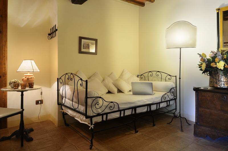 Agriturismo La Casa Nuova Castelmuzio ภายนอก รูปภาพ